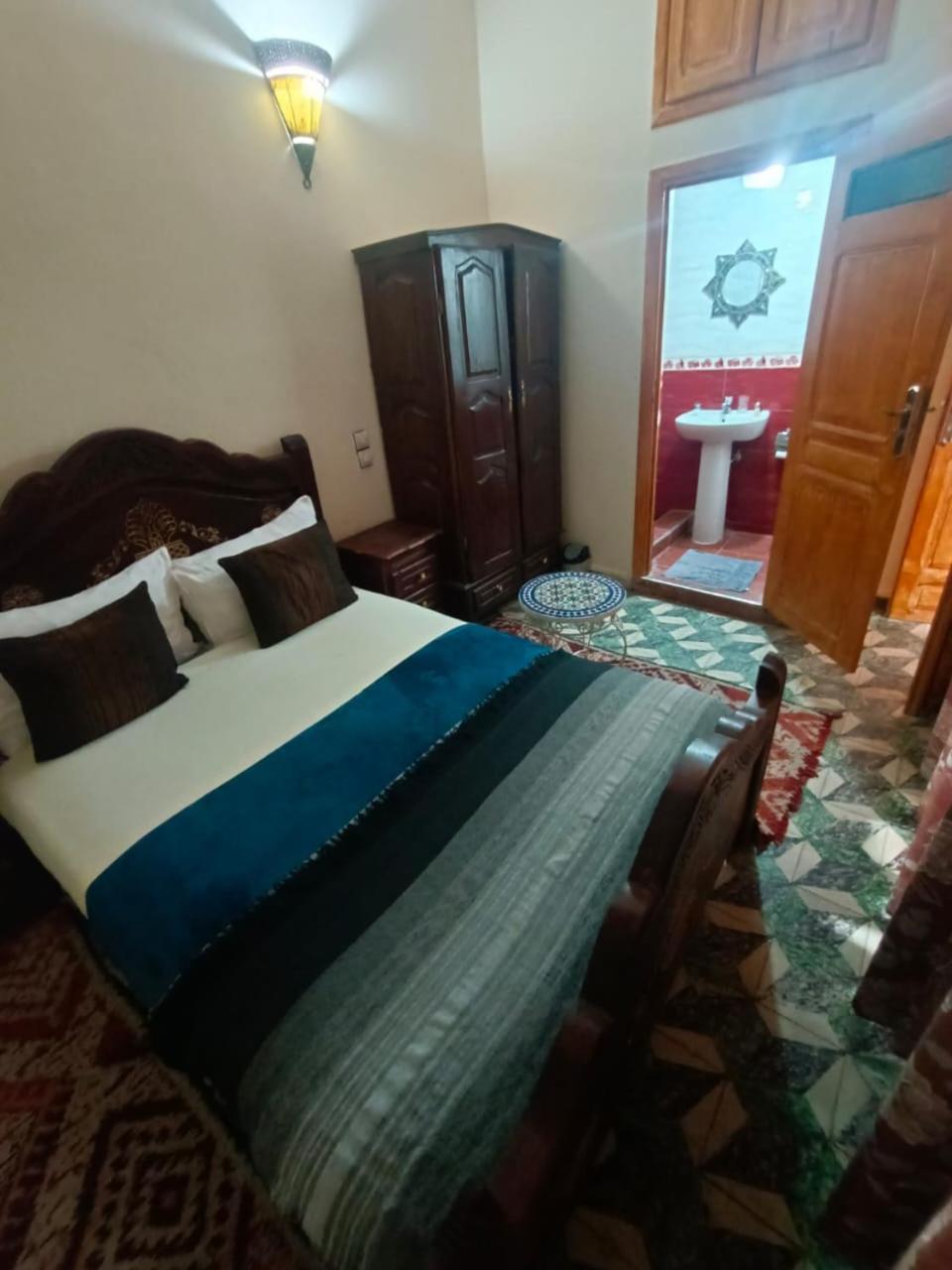 Riad Lala Drissia Fès Exteriör bild